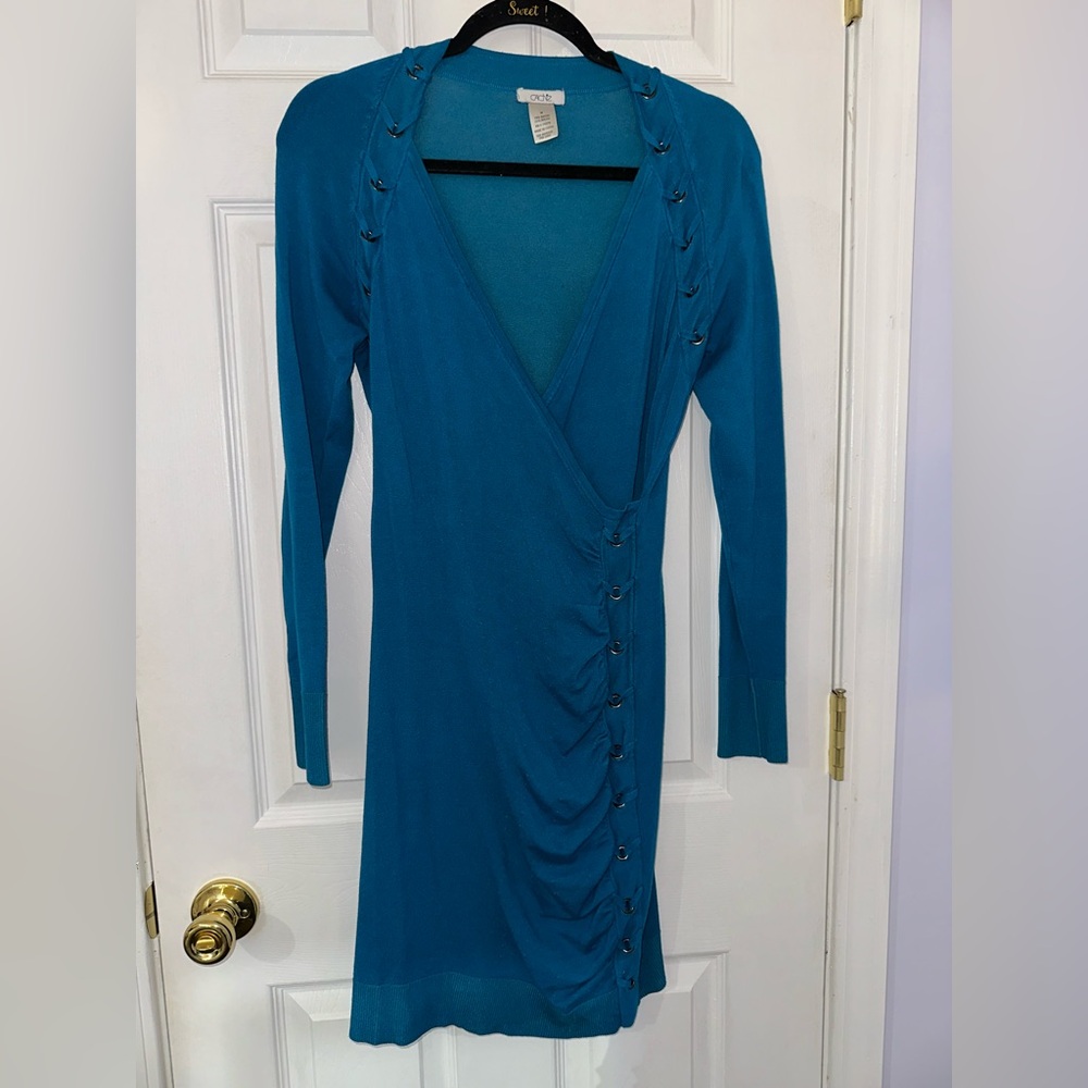 Cache Teal Long Sleeve Dress with Button Accents (M)